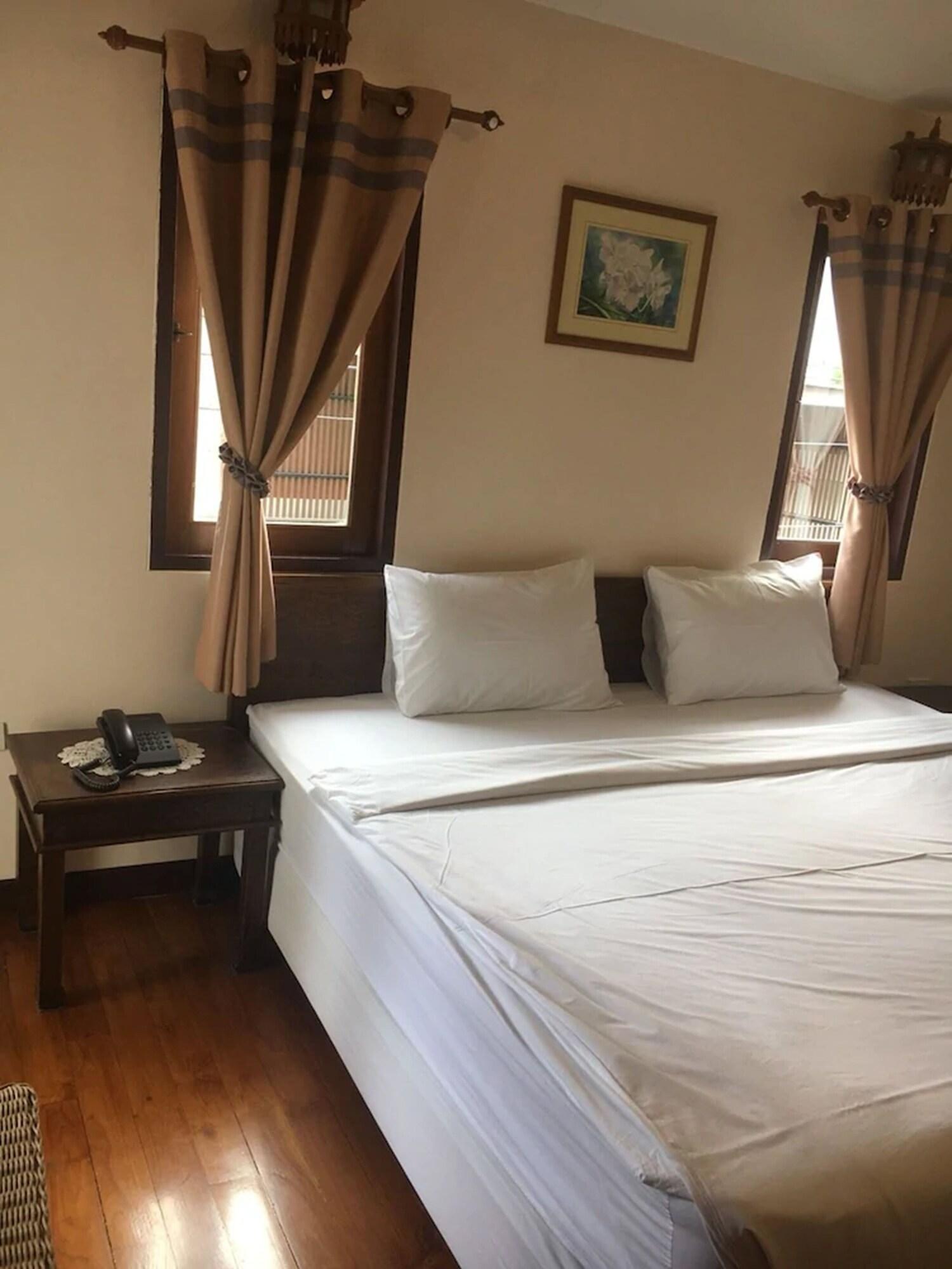 Sripat Guesthouse Sha Extra Plus Чиангмай Экстерьер фото