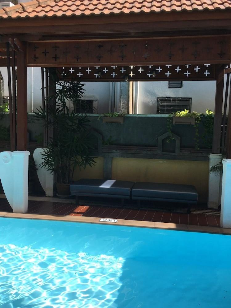 Sripat Guesthouse Sha Extra Plus Чиангмай Экстерьер фото