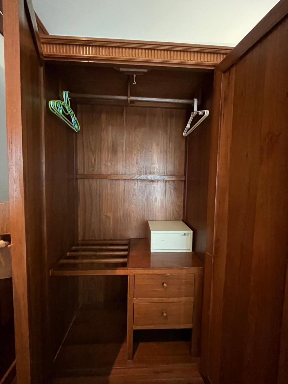 Sripat Guesthouse Sha Extra Plus Чиангмай Экстерьер фото