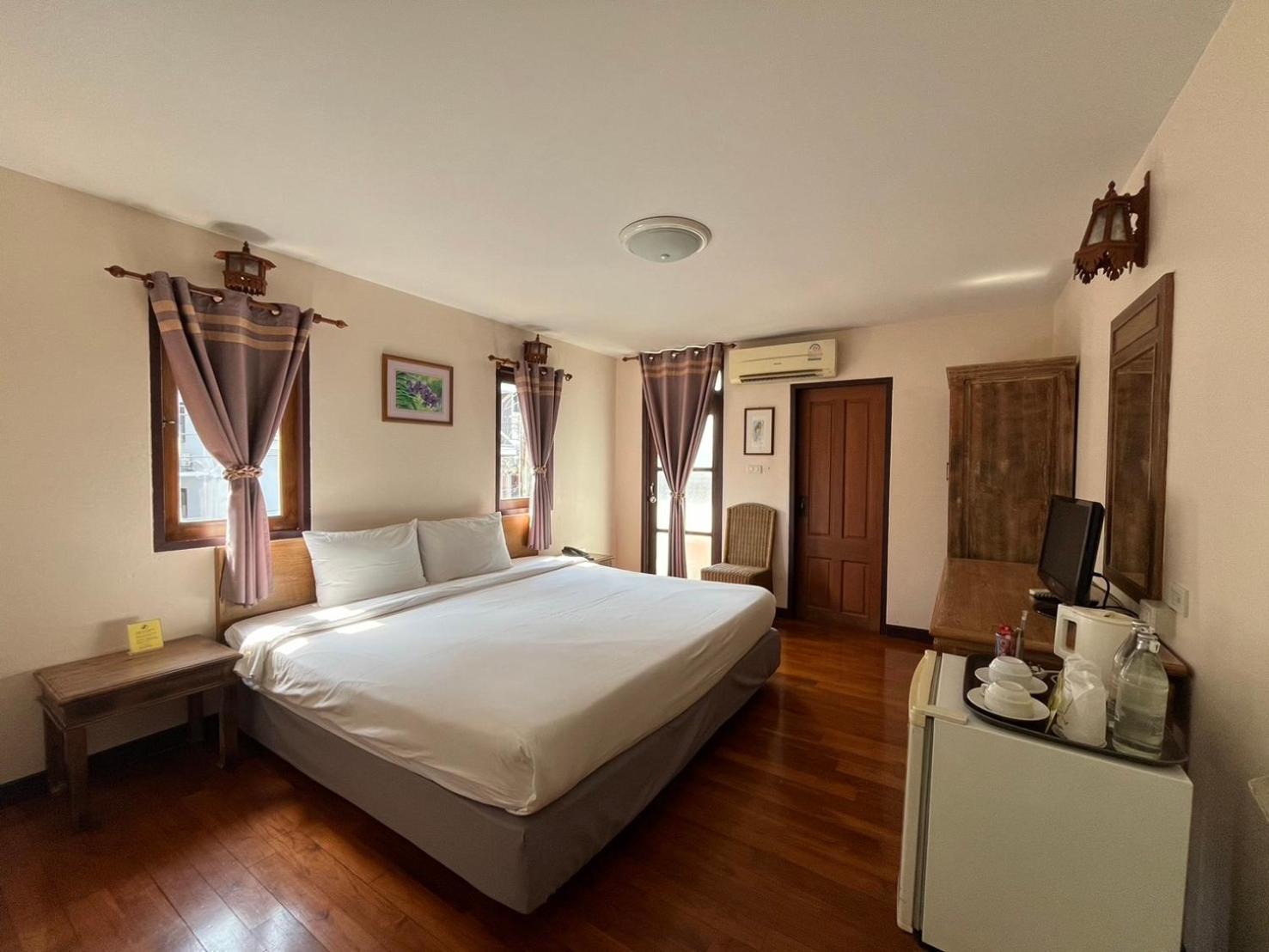 Sripat Guesthouse Sha Extra Plus Чиангмай Экстерьер фото